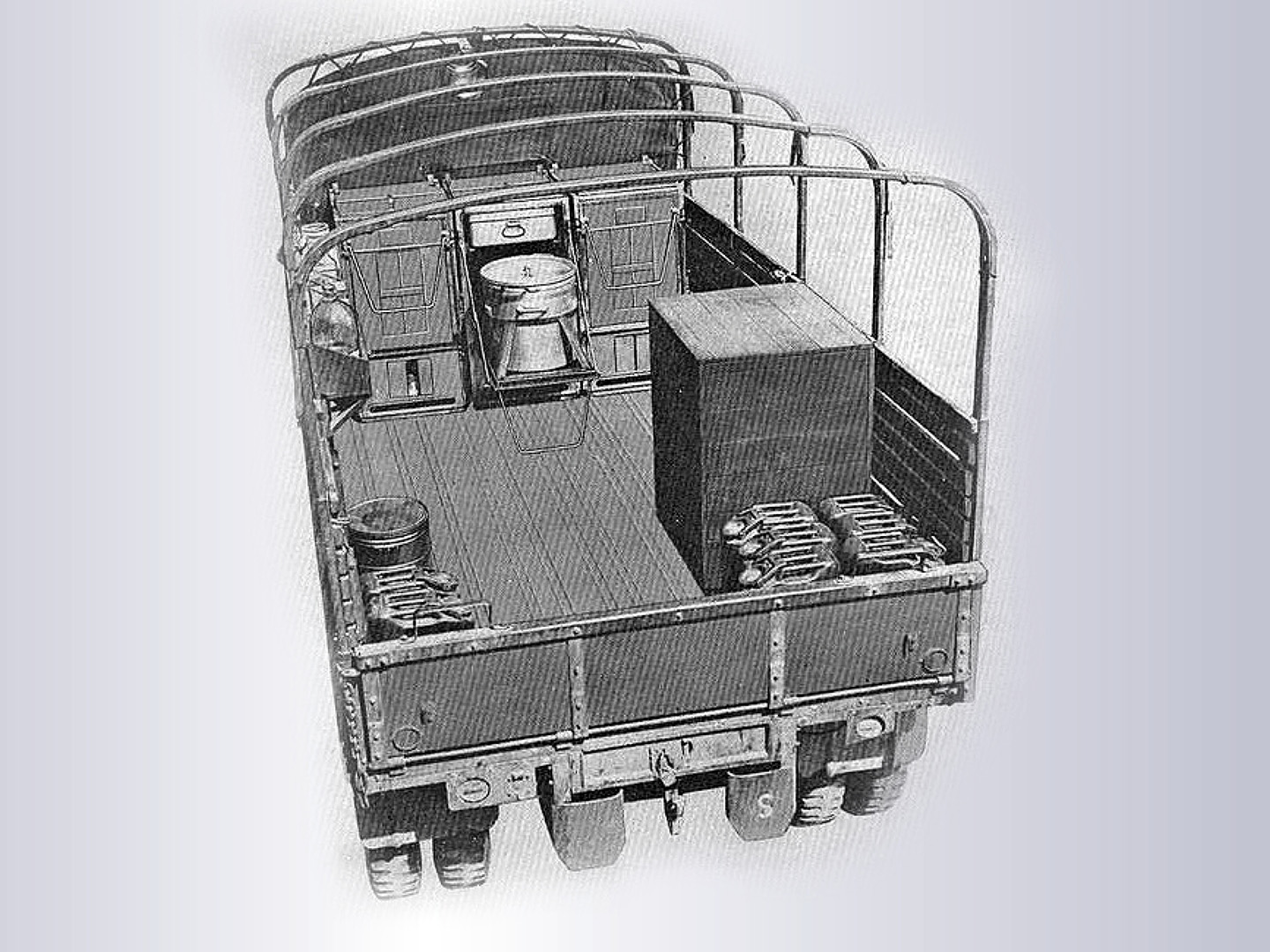 ICM35587 - WWII US Army Kitchen Truck
