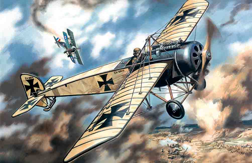 ICM72121 - Pfalz E.IV WWI German Fighter