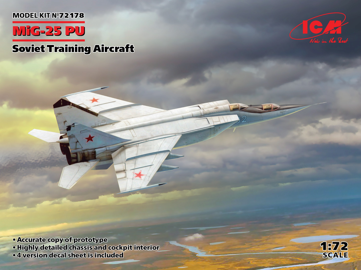 ICM72178 - MiG-25PU Soviet Training Aircraft