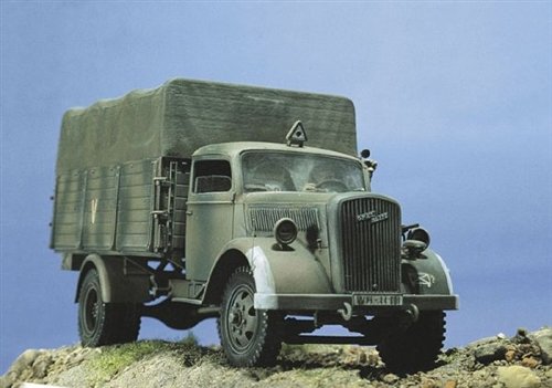 0216 - OPEL BLITZ