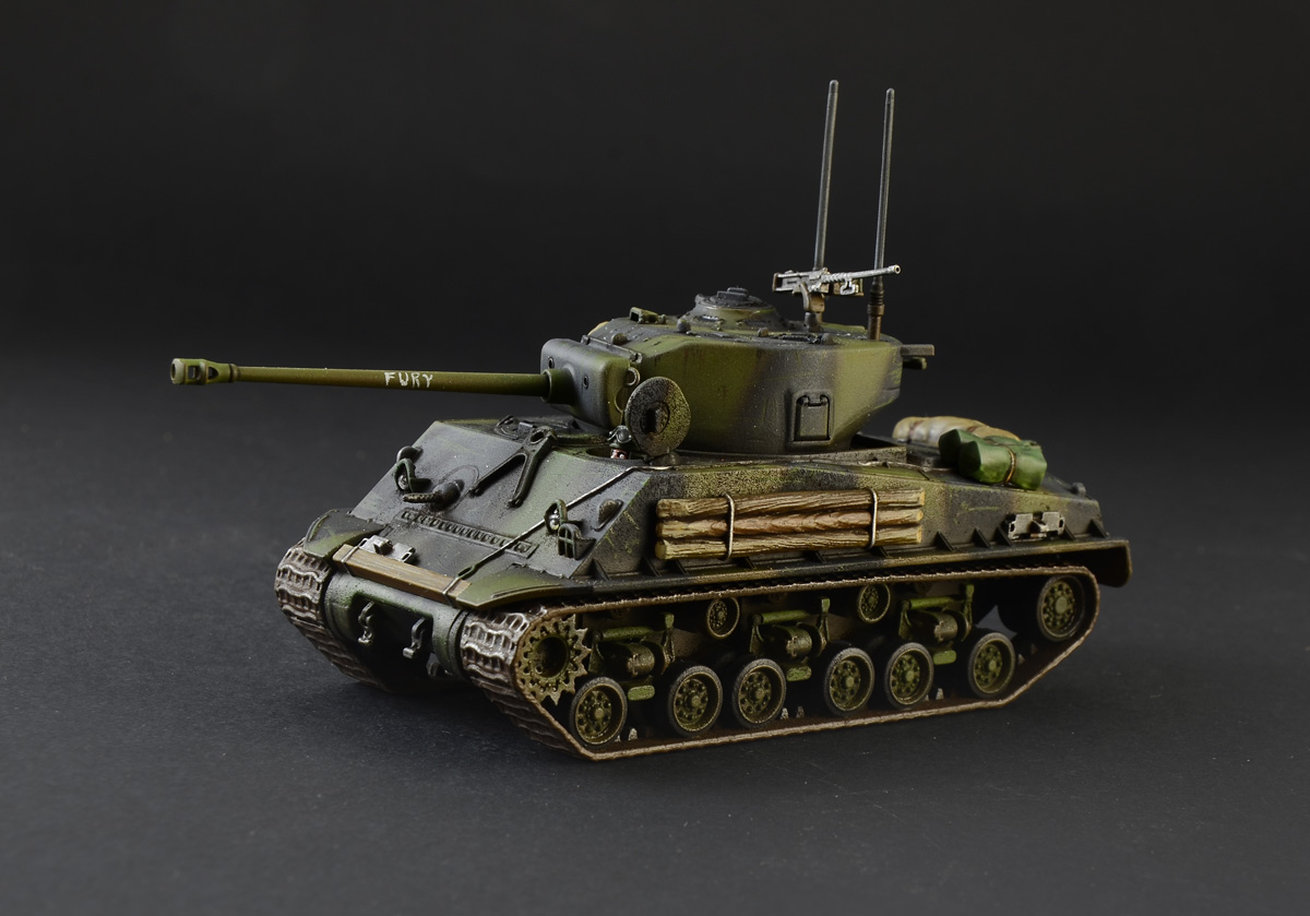 25772 - M4A3E8 Sherman