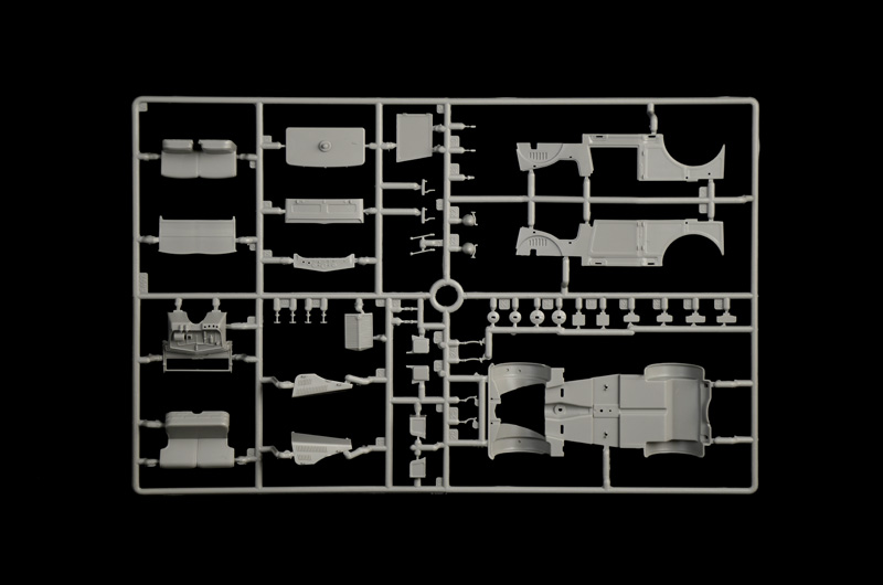 6550 - Fiat 508 CM Coloniale with Crew