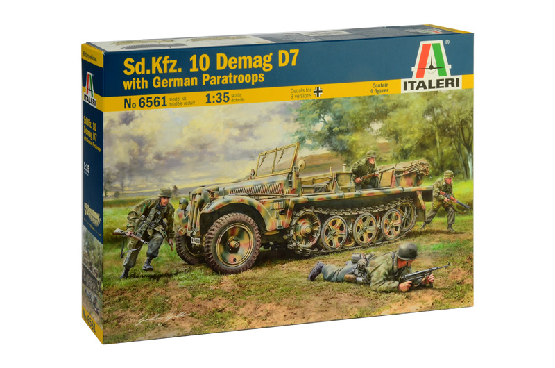 6561 - Sd.Kfz. 10 DEMAG D7 with paratroopers